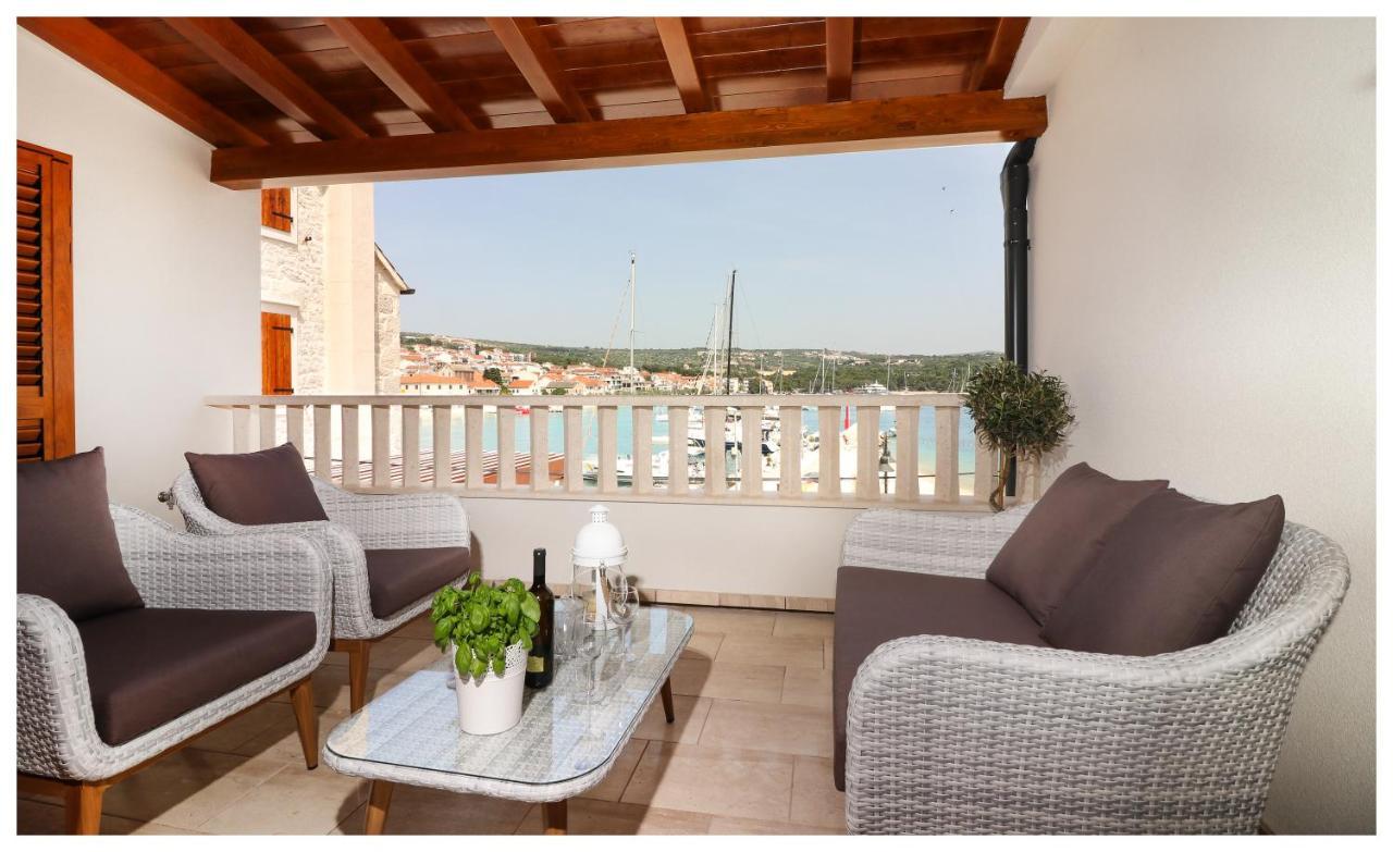 Appartement Luxury Penthouse Roberta à Primošten Extérieur photo