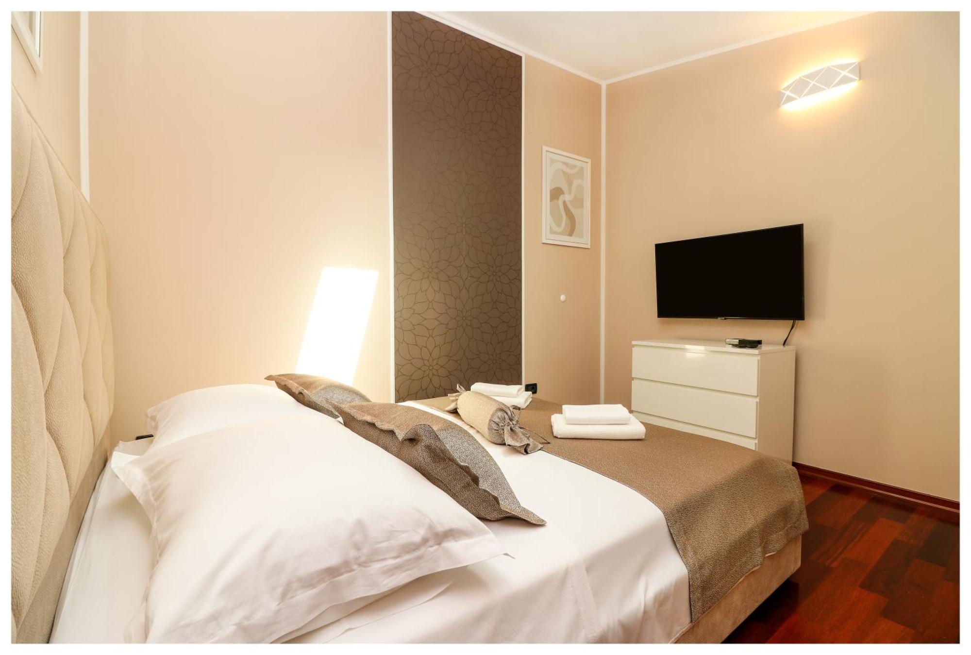 Appartement Luxury Penthouse Roberta à Primošten Extérieur photo
